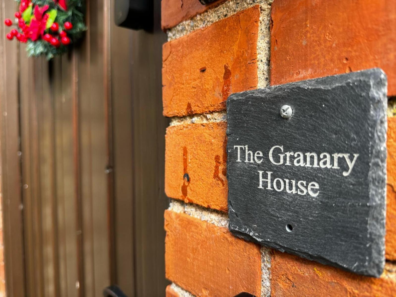 The Granary House - Long Stayz Plymouth Exteriér fotografie